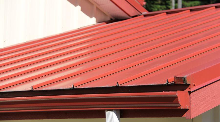 Professional gutter cleaning services in Range, AL